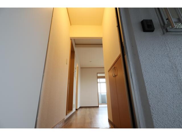 桜井駅 徒歩5分 3階の玄関周り
