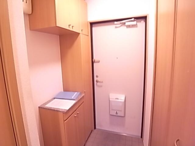 桜井駅 徒歩20分 2階の玄関周り