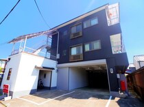 桜井線<万葉まほろば線> 巻向駅 3階建 築34年の外観写真