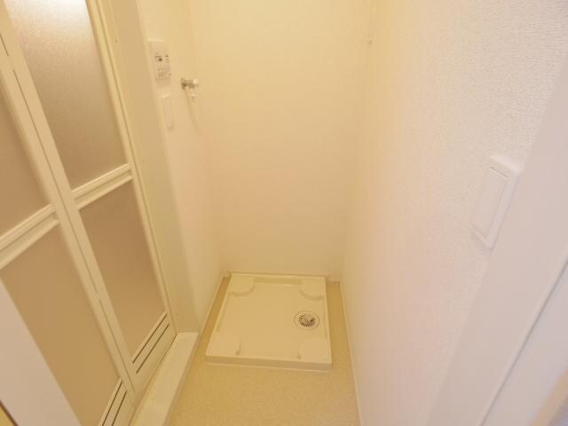 桜井駅 徒歩21分 2階の洗面・脱衣所