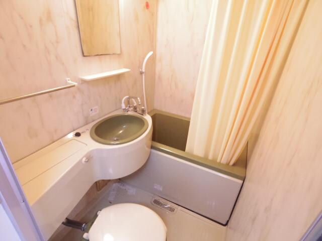 前栽駅 徒歩1分 2階のバス