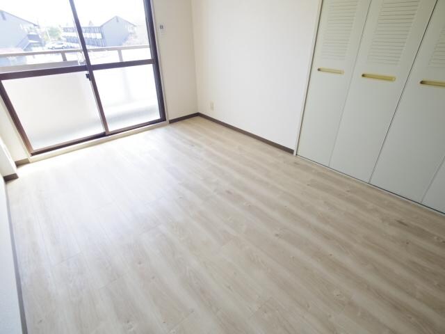 天理駅 徒歩12分 2階の居室
