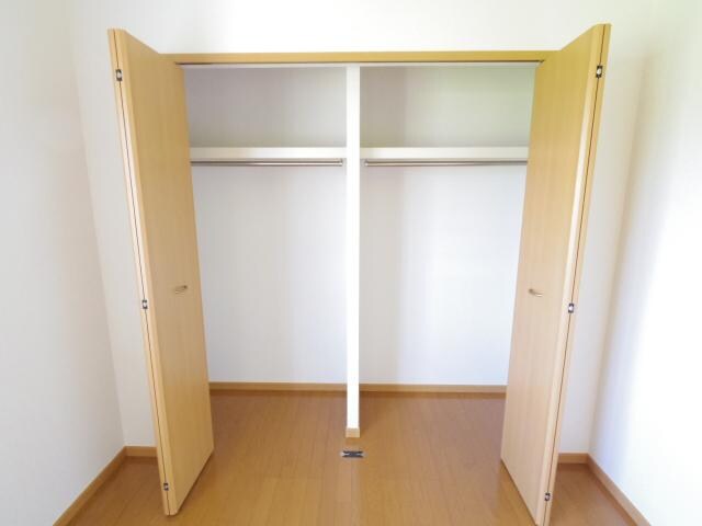 天理駅 徒歩20分 2階の収納