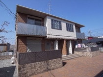 桜井線<万葉まほろば線> 櫟本駅 2階建 築18年の外観写真