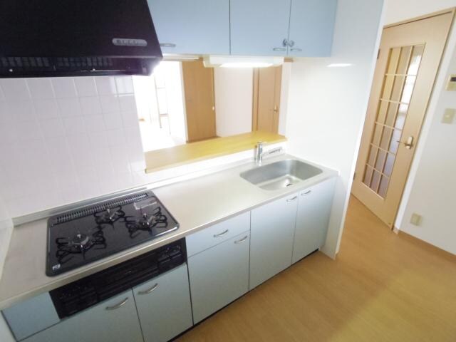 前栽駅 徒歩3分 3階のキッチン