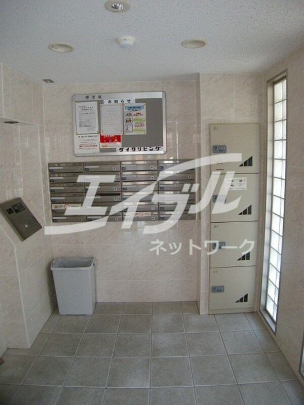 敷地内/建物