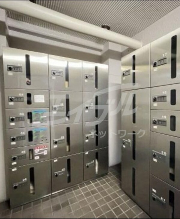敷地内/建物