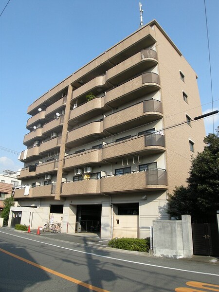クロスロード外観写真