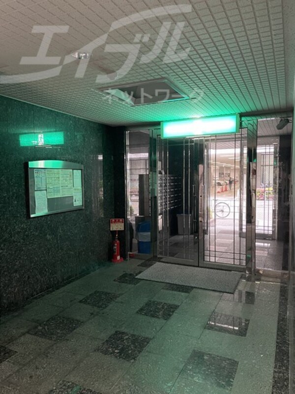 ロビー