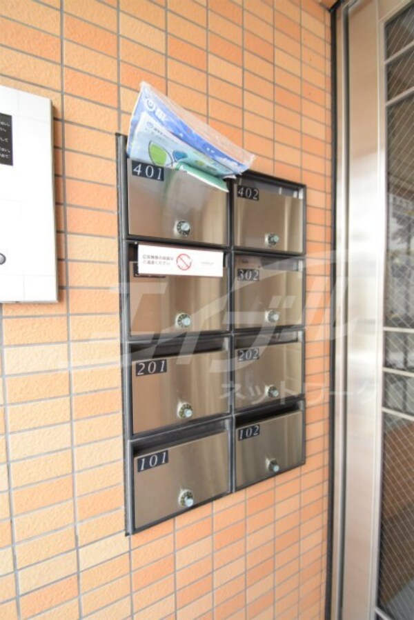 敷地内/建物