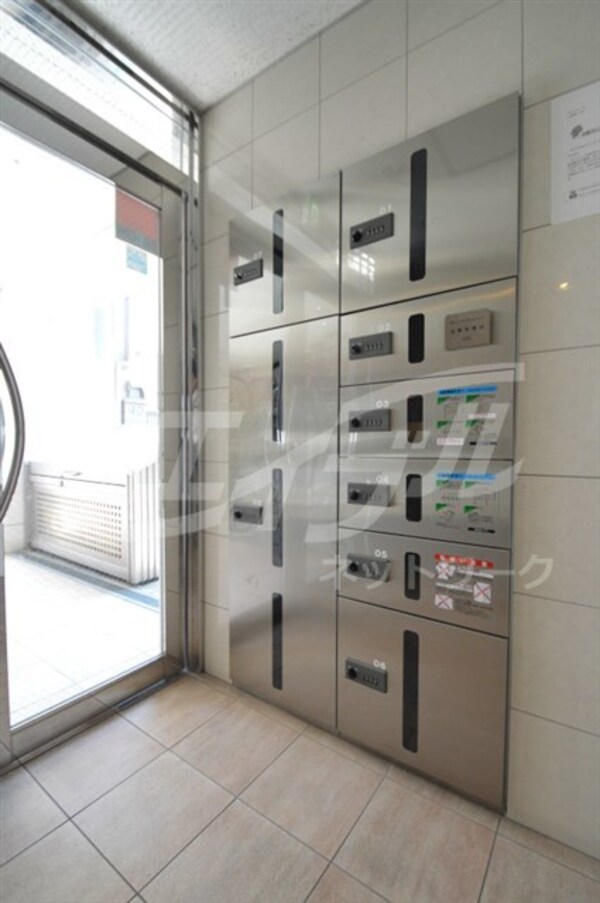 敷地内/建物