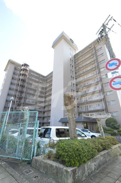 日商岩井城北ハイツ2号館