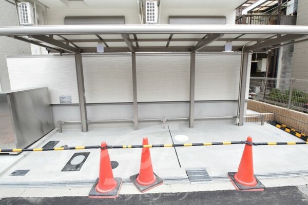 敷地内/建物
