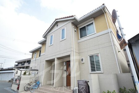 鶴見区焼野2丁目テラスハウス外観写真