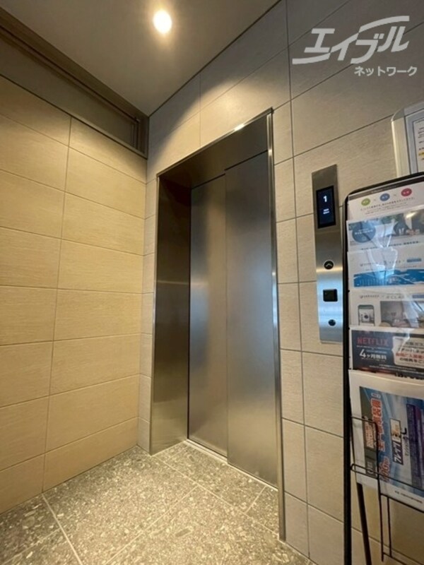 敷地内/建物