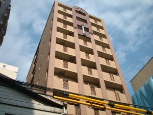 ロイヤルヒルⅡ外観写真
