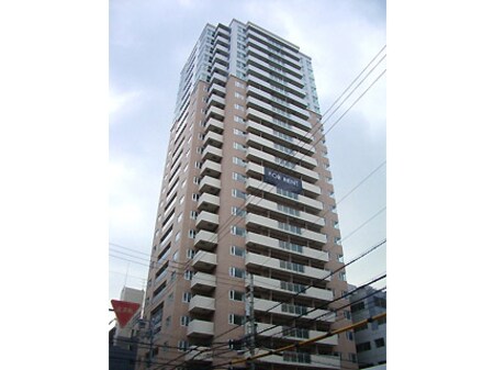 クロスレジデンス大阪新町外観写真