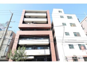 Calm Retrea 西梅田外観写真