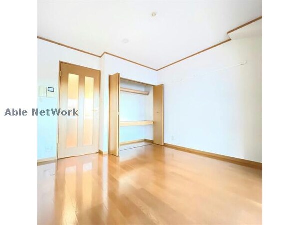 収納(※同物件別部屋の写真です。)