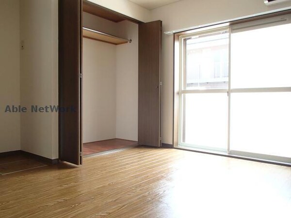 収納(同建物別部屋)