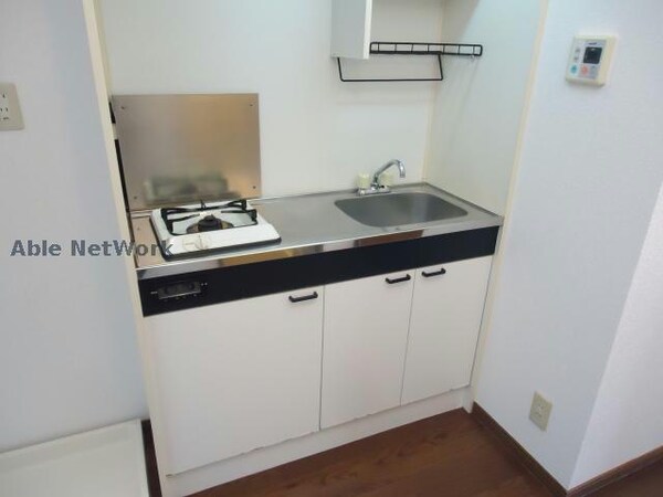 キッチン(※同物件別部屋の写真です。)