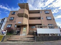 サンパーク中平の外観写真