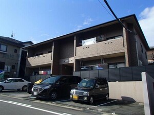 レイクヒル アミリ外観写真