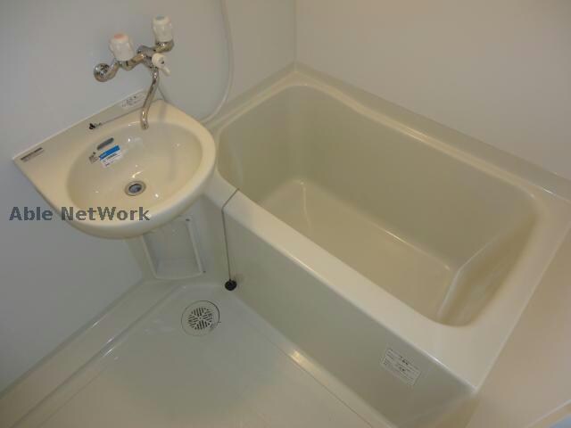 物件内観写真7　(※同物件別部屋の写真です。)