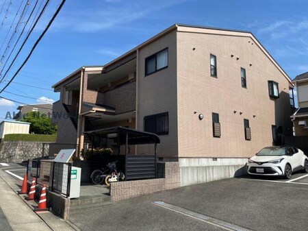 シャントゥール尾崎山外観写真