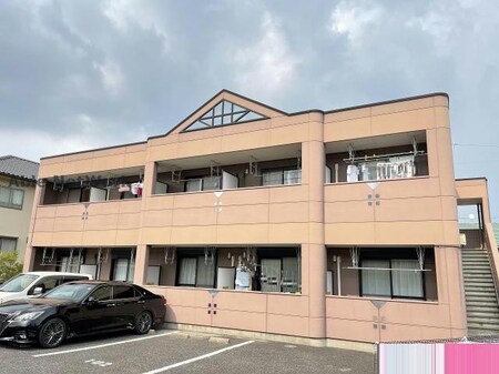 カーサ荒池外観写真