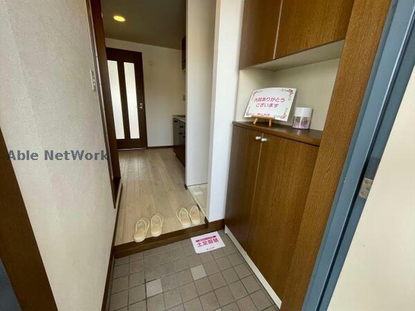 玄関回り