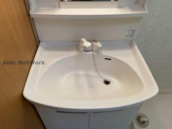 洗面所・脱衣所(※同物件別部屋の写真です。)
