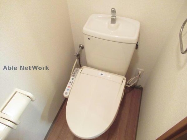 トイレ(※同タイプ別部屋)