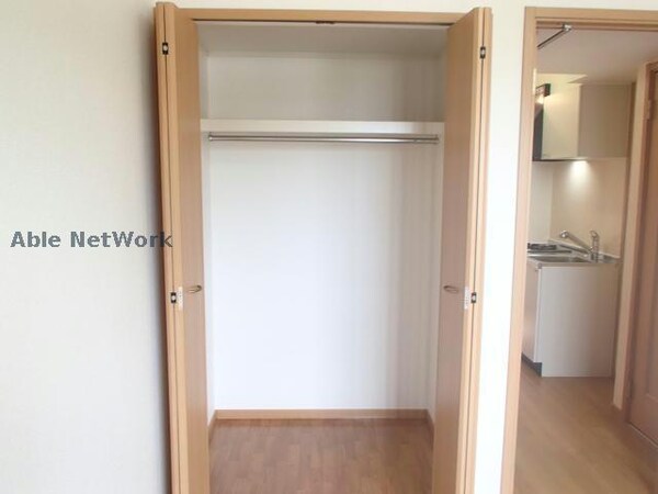 収納(※同物件別部屋の写真です。)