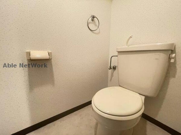 トイレ(※同物件別室の写真です。)