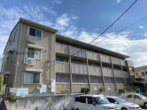 オータム外観写真