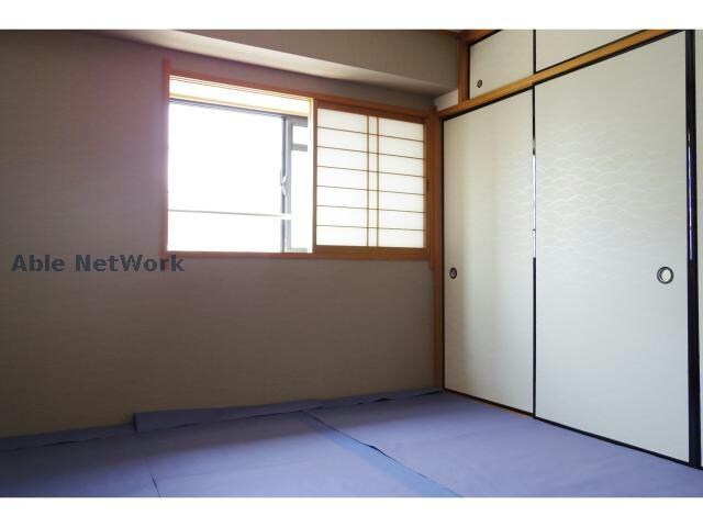 物件内観写真16　(※同物件別部屋の写真です。)