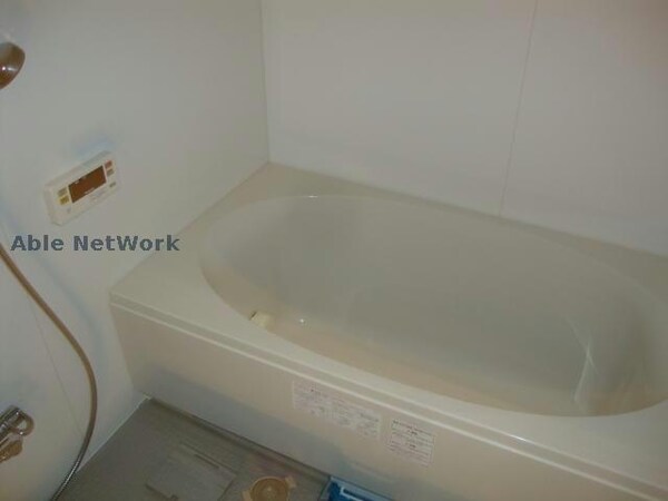 バス／シャワールーム等(※同物件別部屋の写真です。)