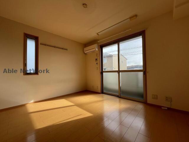 物件内観写真4　(※同物件別部屋の写真です。)