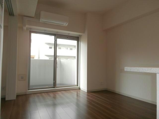 リビングダイニング