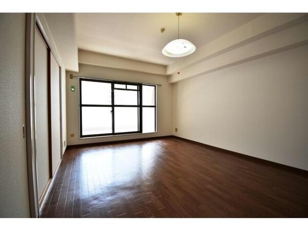 リビングダイニング