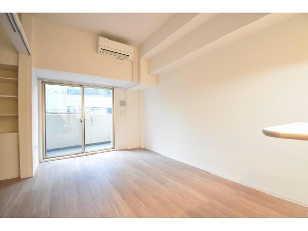 リビングダイニング