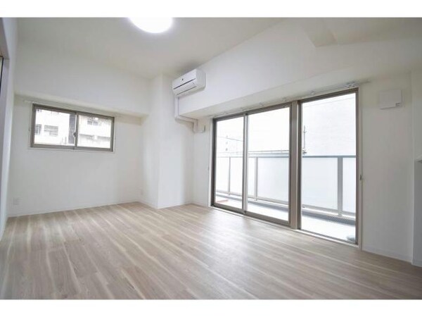 リビングダイニング