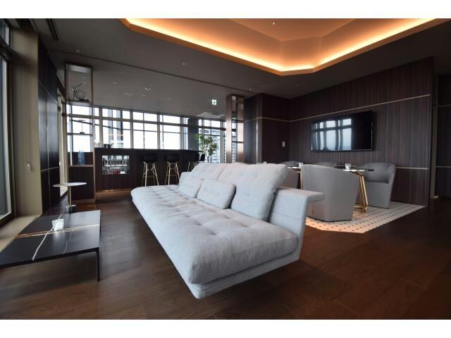 物件外観写真3　(スカイラウンジ)