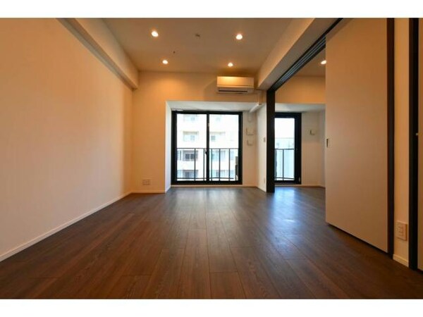 リビングダイニング