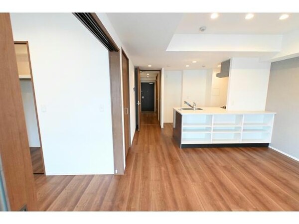 リビングダイニング