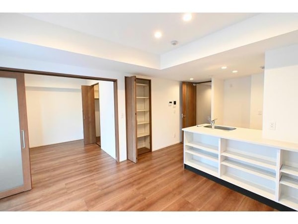 リビングダイニング