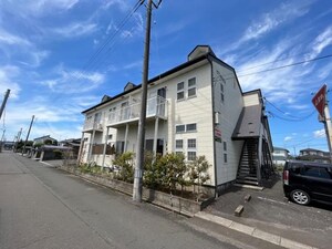 セゾンさつきＡ棟外観写真
