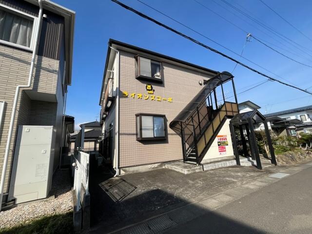 ライオンズコーポの物件外観写真