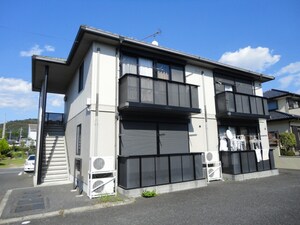 メゾンドワカバヤシＤ棟外観写真